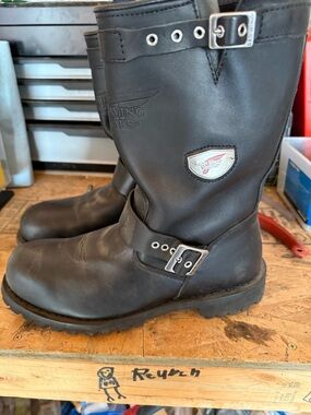 Redwing shoes men’s Black Leather Engineer Boots